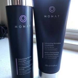 MONAT VOLUMIZING SHAMPOO AND CONDITIONER SET